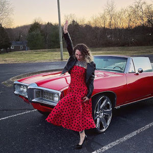 Meet your Posher, Christine